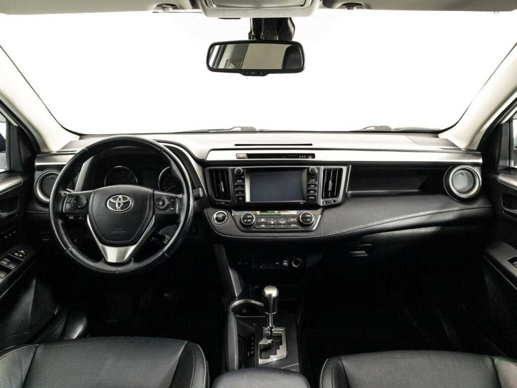 Купить Toyota RAV4 с пробегом. Фото: #12