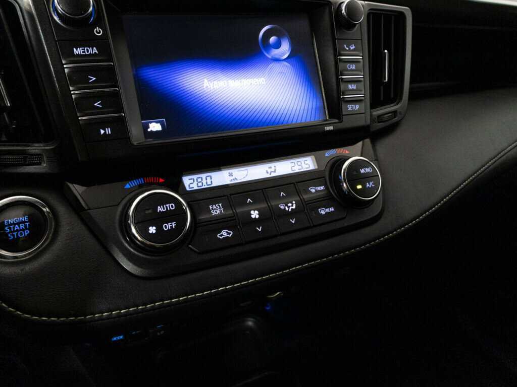 Купить Toyota RAV4 с пробегом. Фото: #19