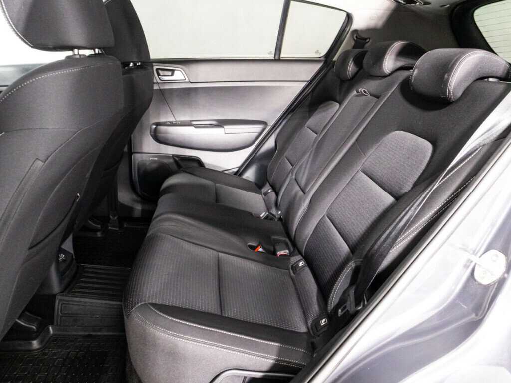 Купить Kia Sportage с пробегом. Фото: #9