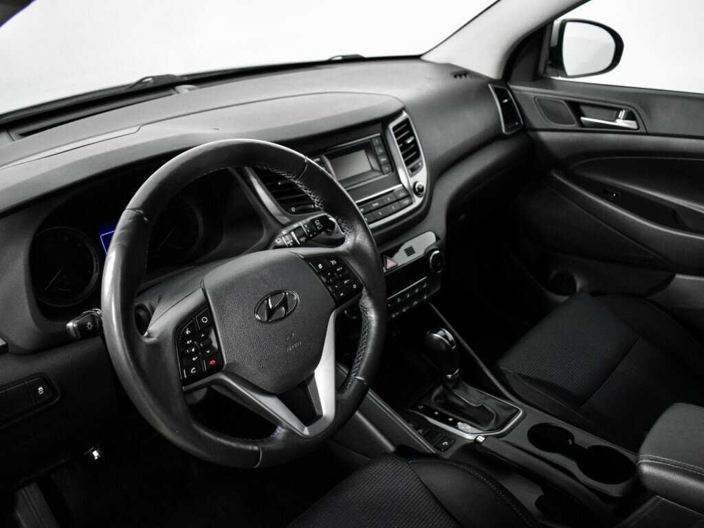 Купить Hyundai Tucson с пробегом. Фото: #8
