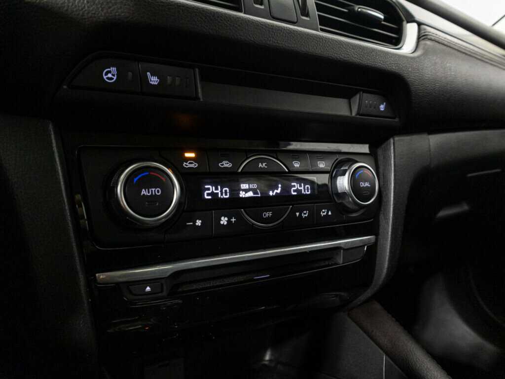 Купить Mazda 6 с пробегом. Фото: #16