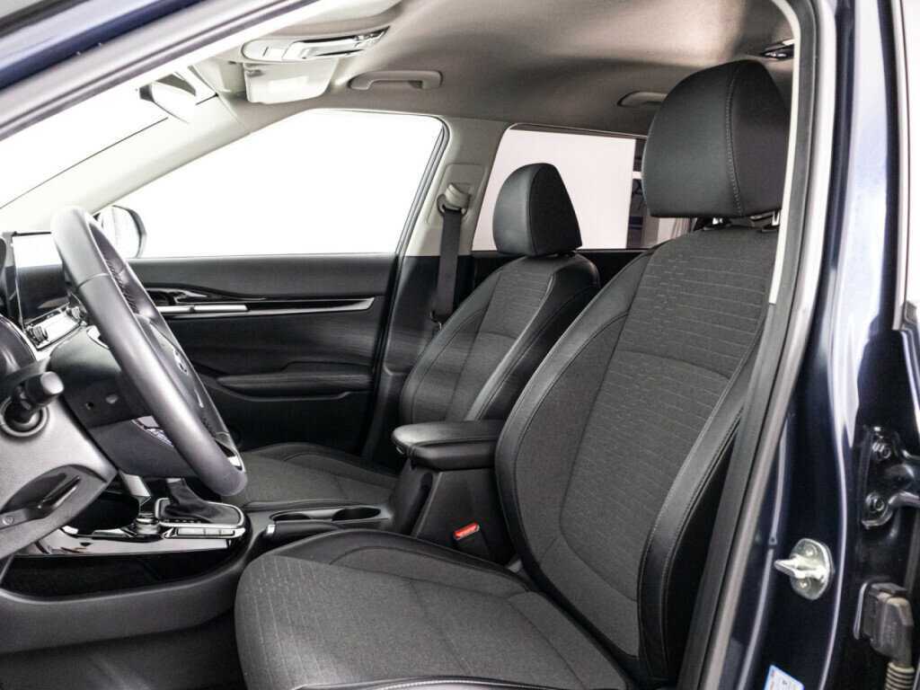 Купить Kia Seltos с пробегом. Фото: #15