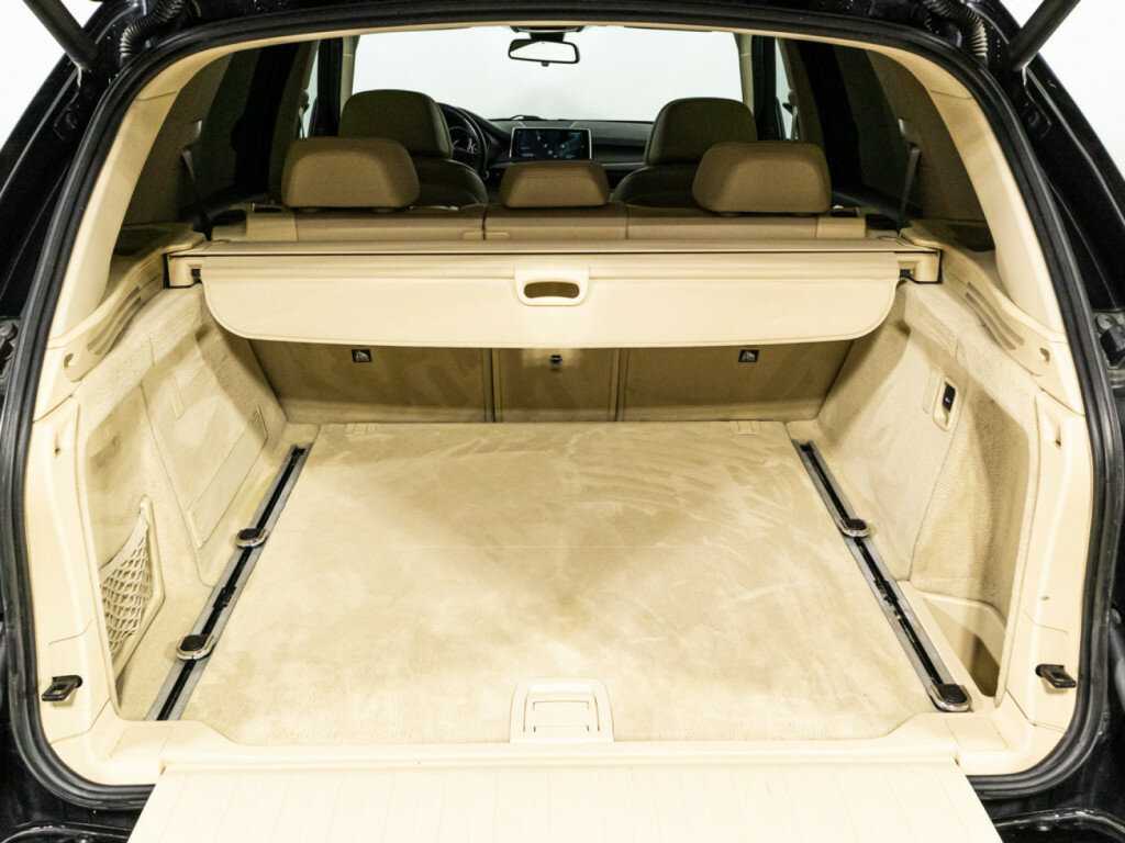 Купить BMW X5 с пробегом. Фото: #12