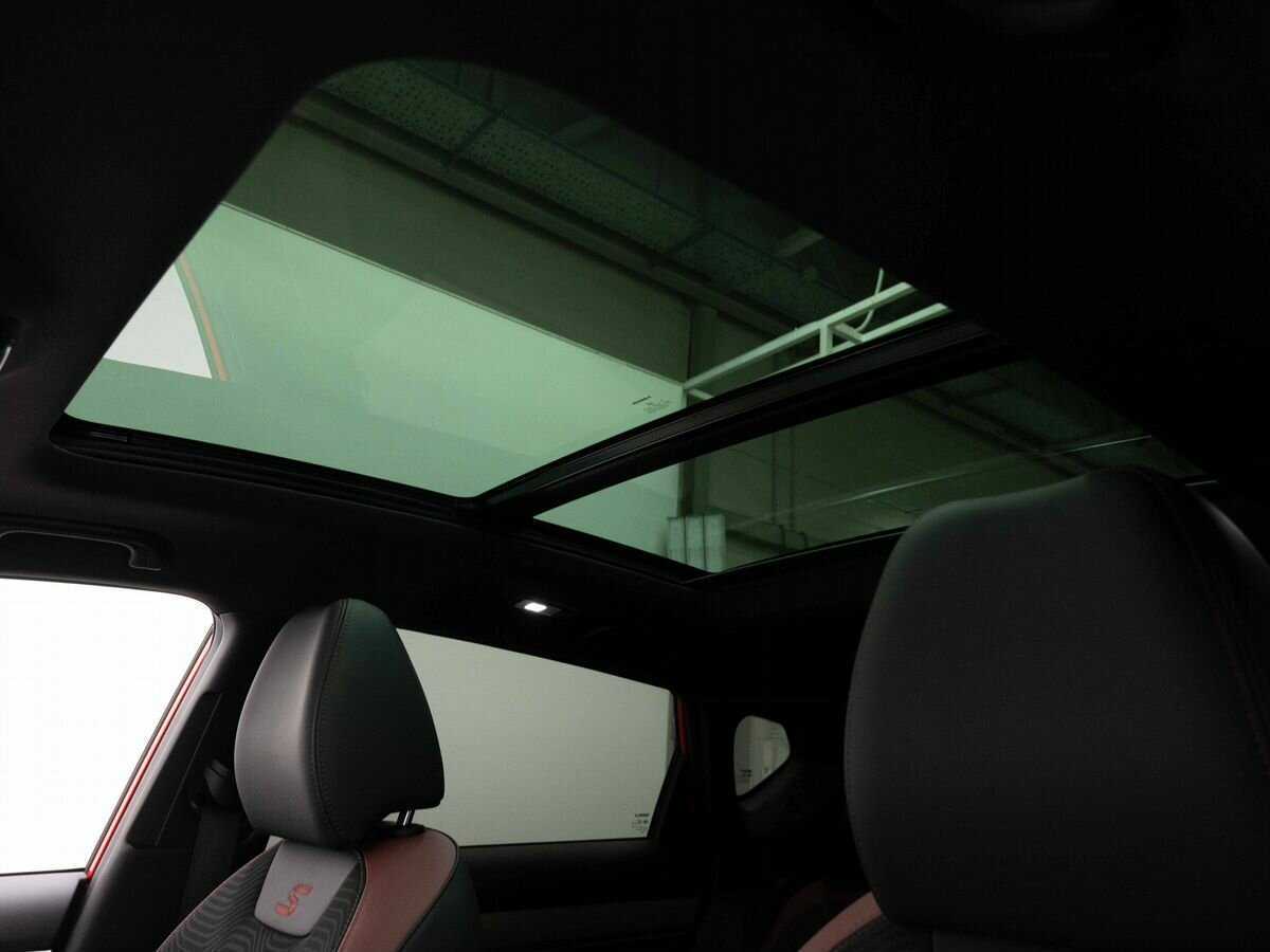 Купить Geely Coolray с пробегом. Фото: #19