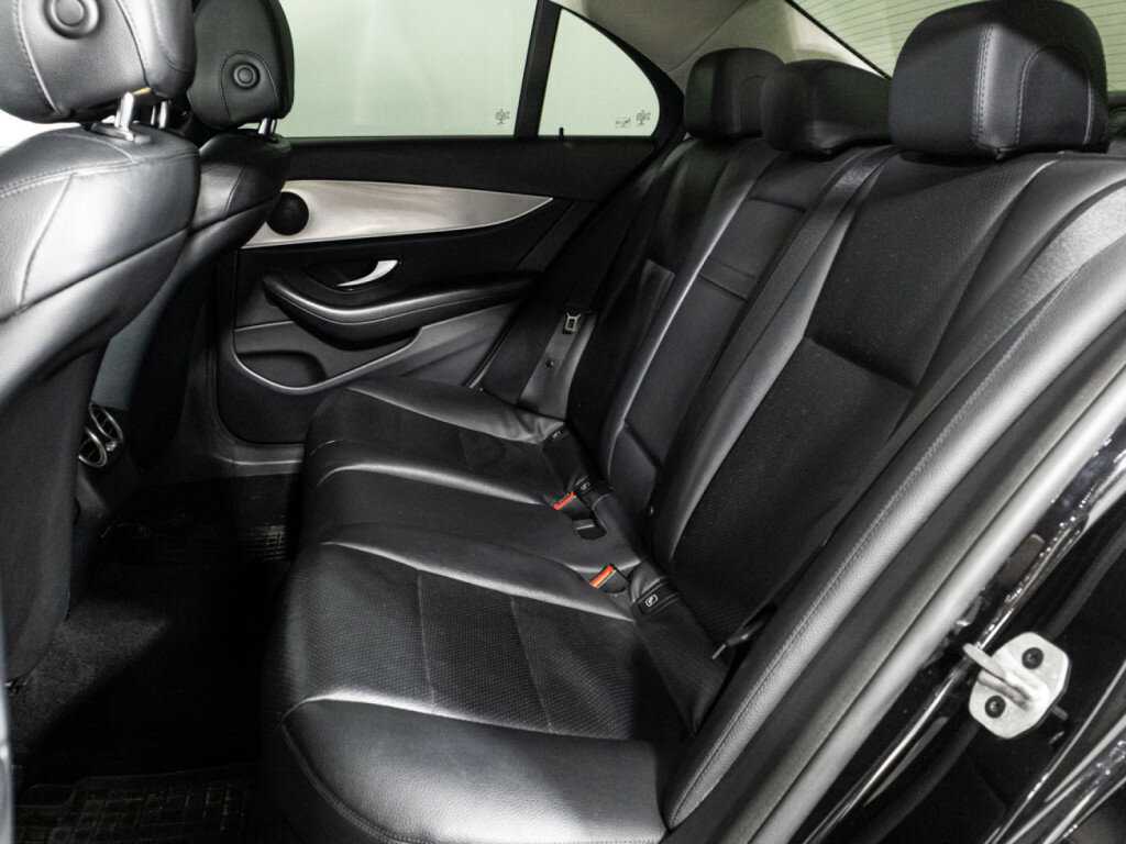 Купить Mercedes-Benz E-Класс с пробегом. Фото: #9