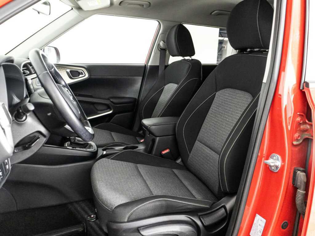 Купить Kia Soul с пробегом. Фото: #12