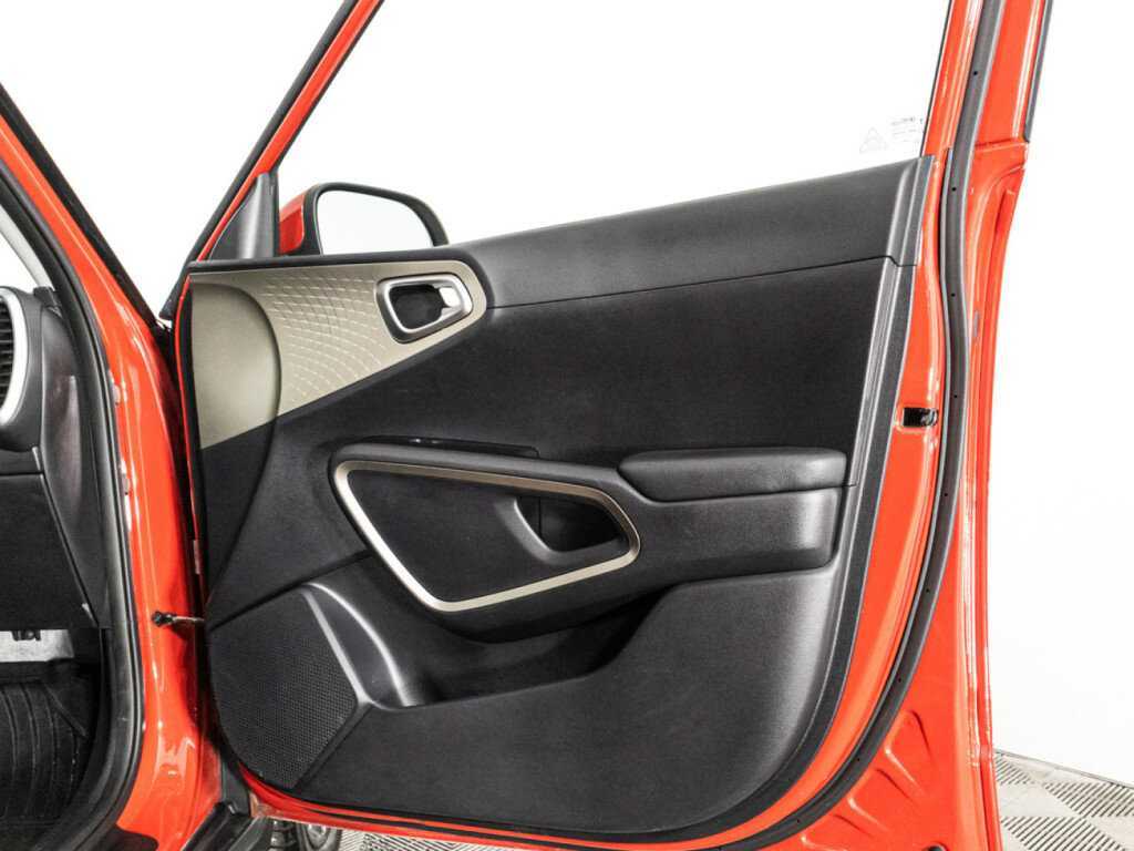 Купить Kia Soul с пробегом. Фото: #17