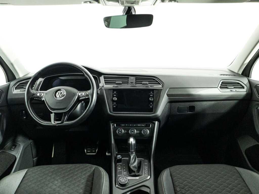 Купить Volkswagen Tiguan с пробегом. Фото: #12