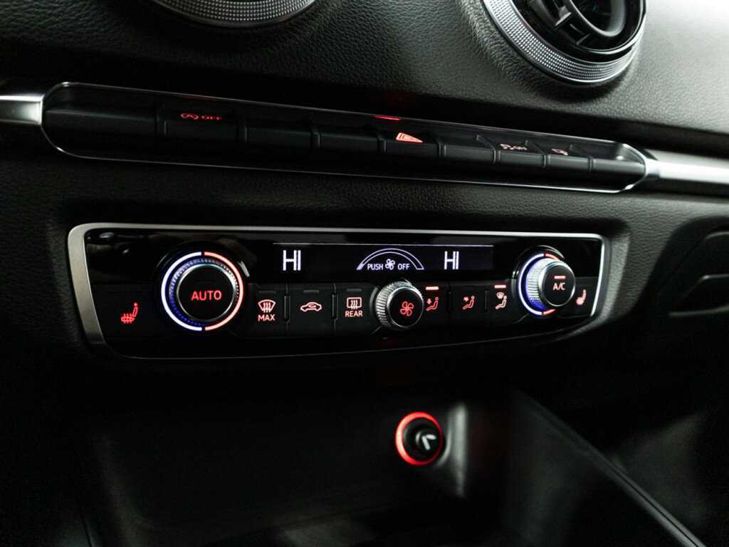 Купить Audi A3 с пробегом. Фото: #17