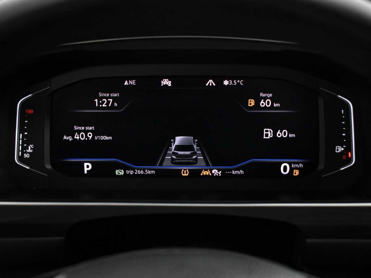 Купить Volkswagen Tiguan с пробегом. Фото: #22