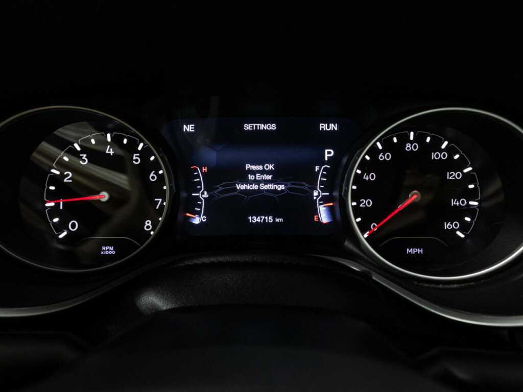 Купить Jeep Compass с пробегом. Фото: #11