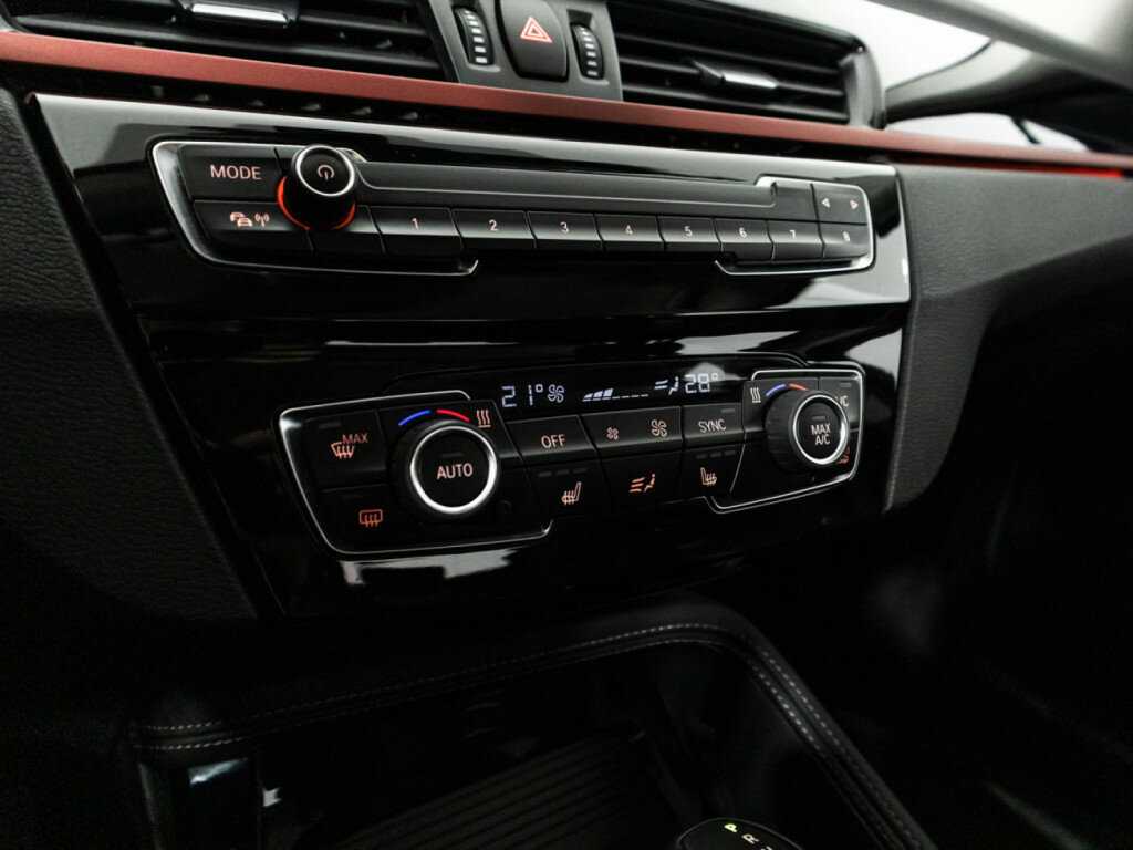 Купить BMW X1 с пробегом. Фото: #19