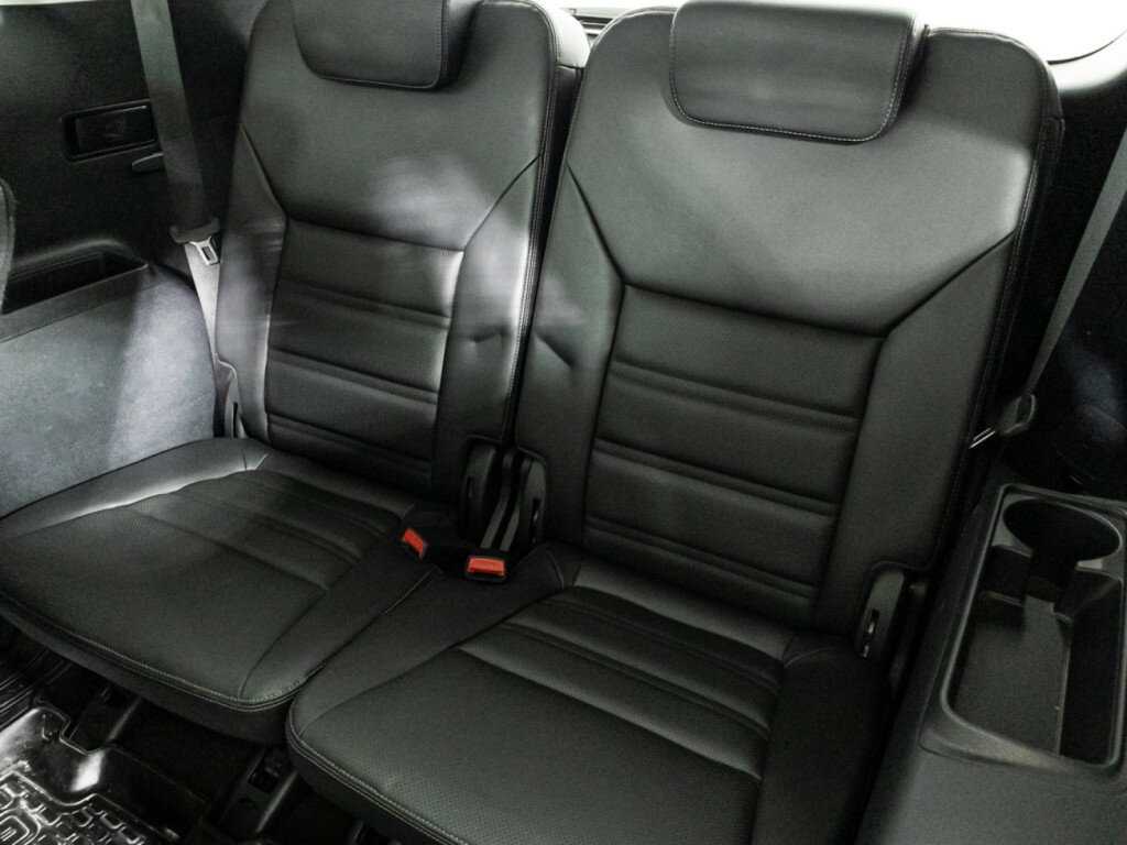 Купить Kia Sorento с пробегом. Фото: #22
