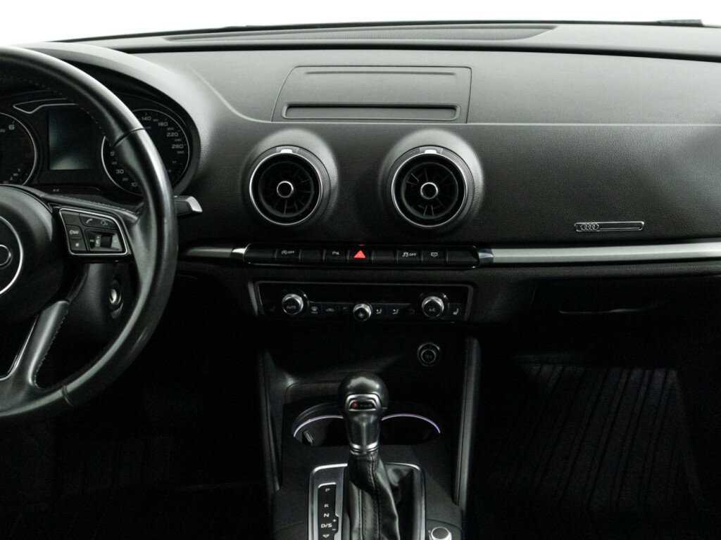 Купить Audi A3 с пробегом. Фото: #13