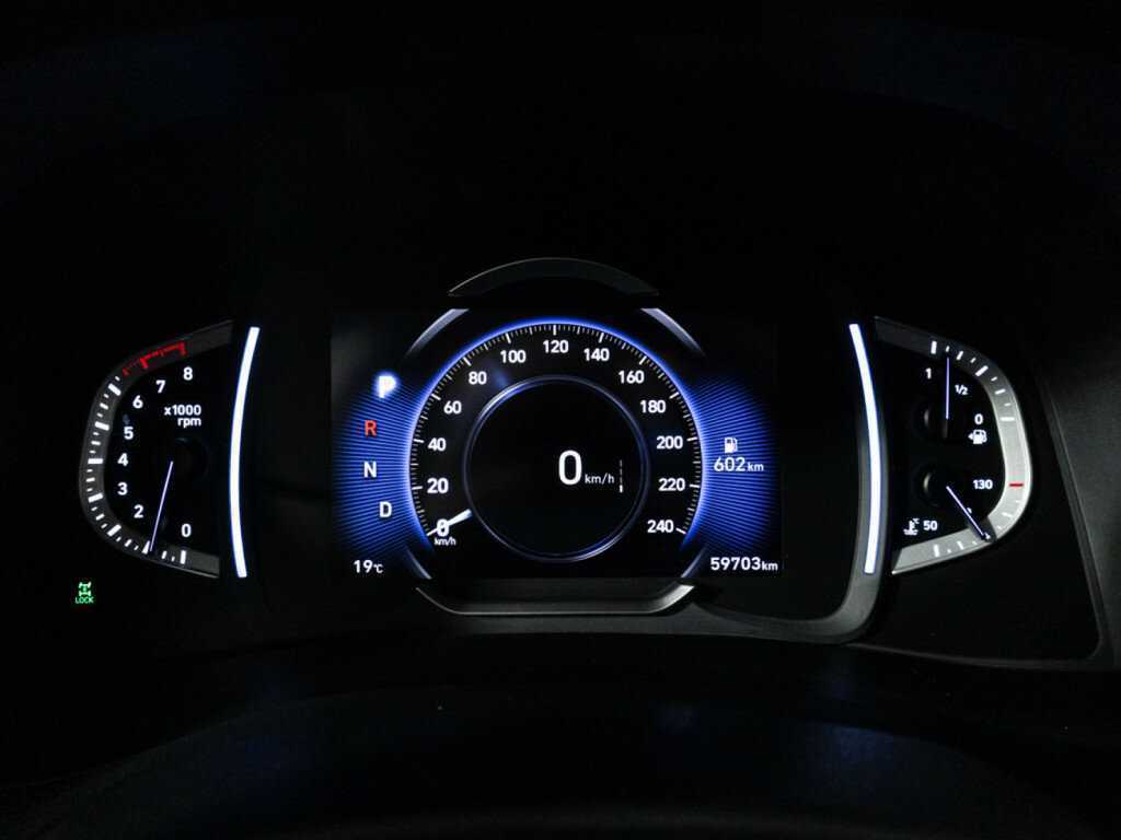 Купить Hyundai Creta с пробегом. Фото: #11