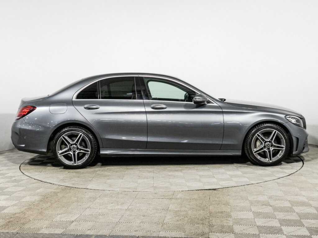 Купить Mercedes-Benz C-Класс с пробегом. Фото: #3