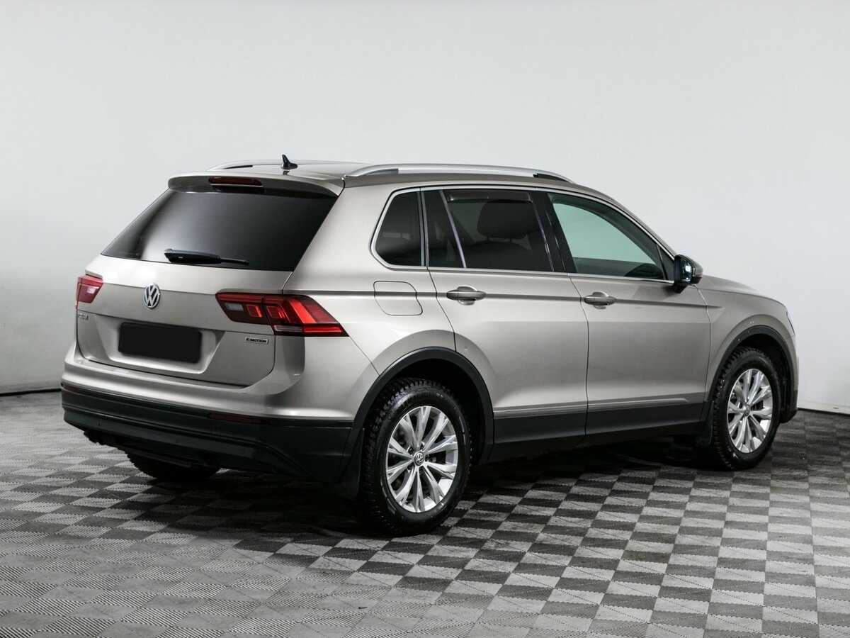 Купить Volkswagen Tiguan с пробегом. Фото: #3