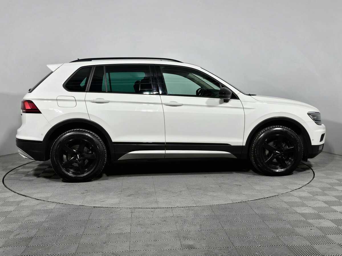 Купить Volkswagen Tiguan с пробегом. Фото: #4