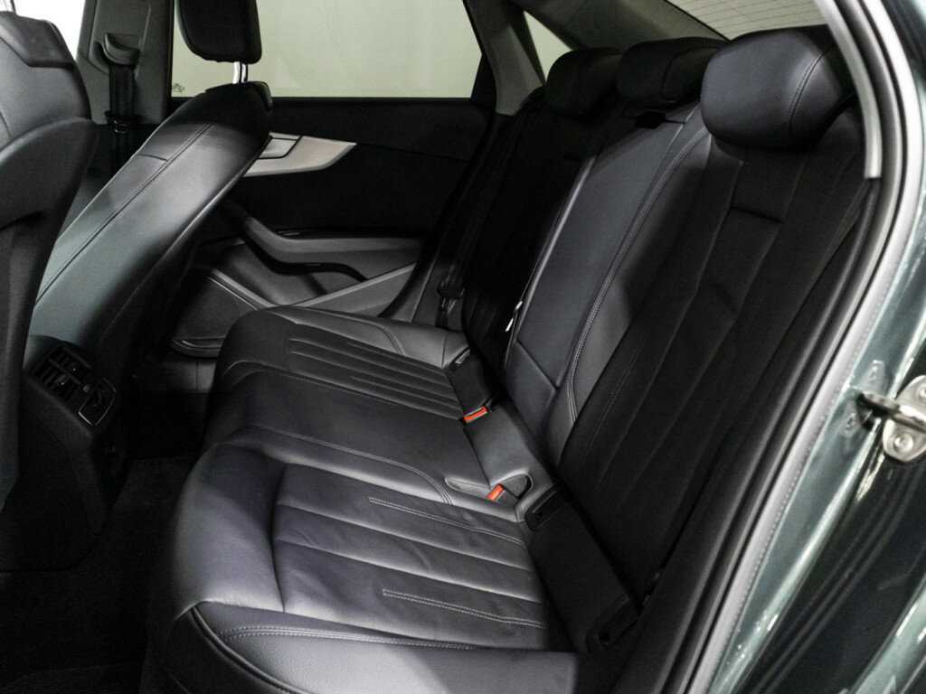 Купить Audi A4 с пробегом. Фото: #9