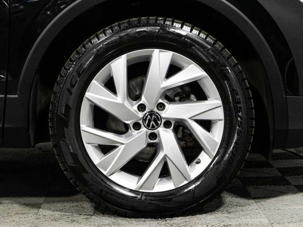 Купить Volkswagen Tiguan с пробегом. Фото: #22