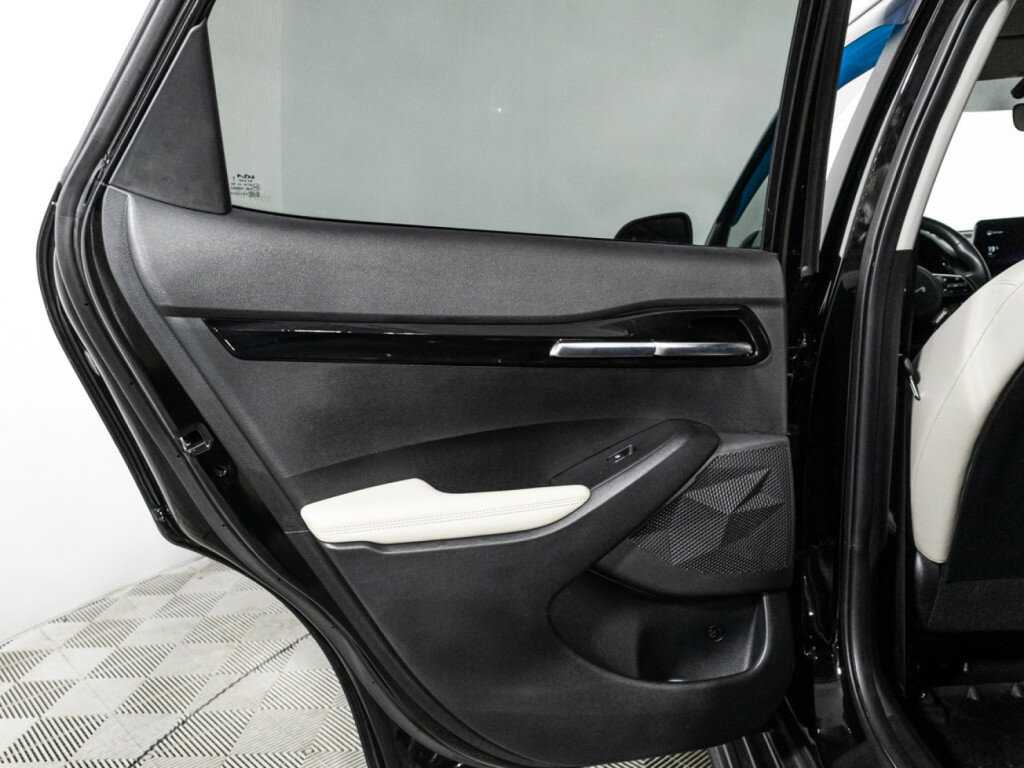 Купить Kia Seltos с пробегом. Фото: #20