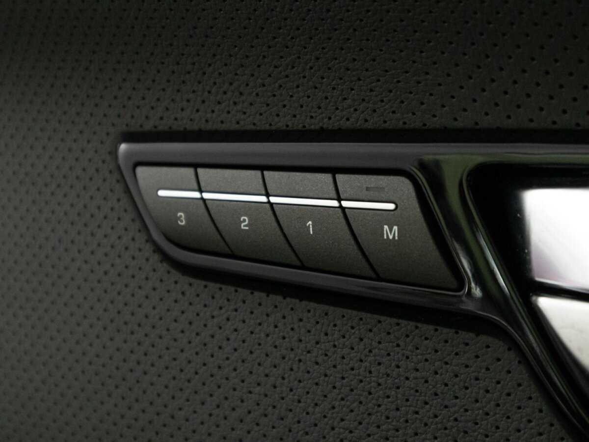 Купить Land Rover Range Rover Evoque с пробегом. Фото: #20