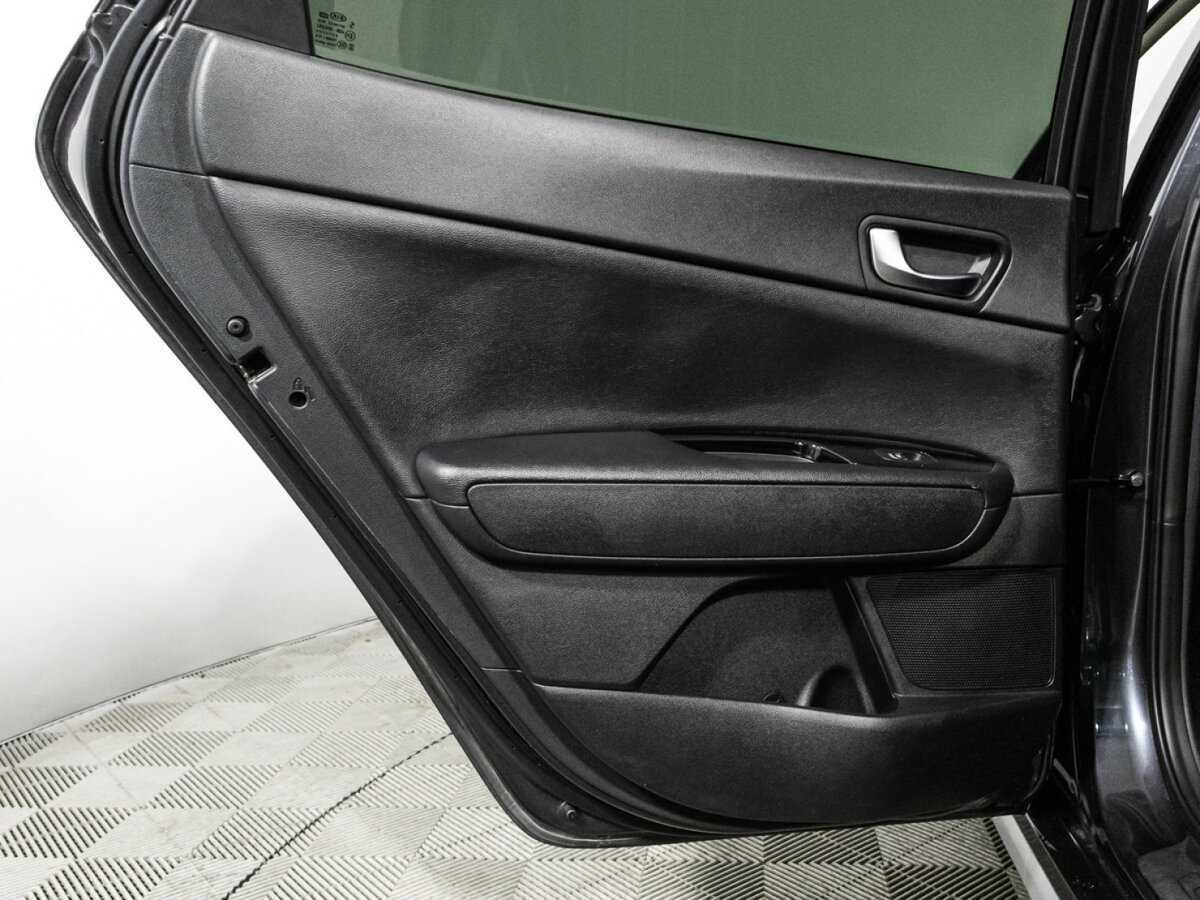 Купить Kia Optima с пробегом. Фото: #26
