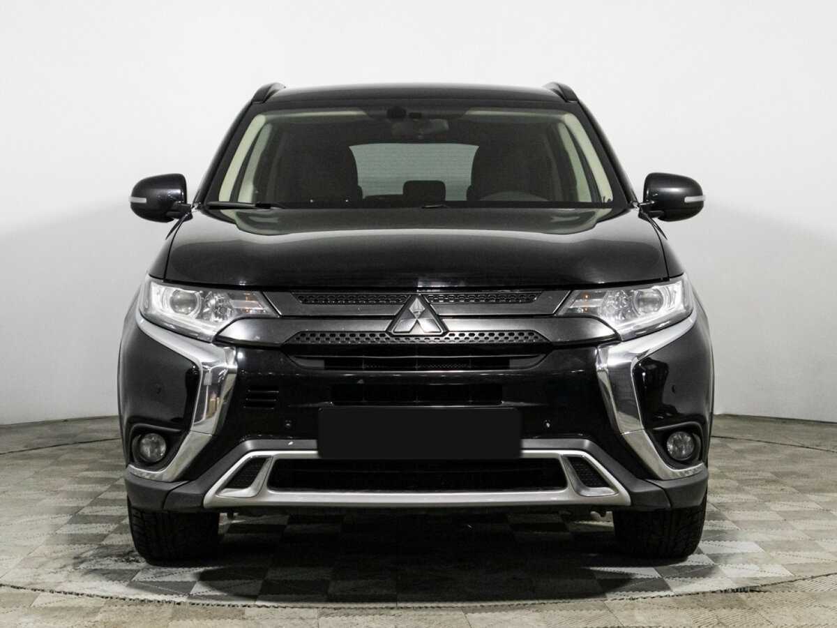 Купить Mitsubishi Outlander с пробегом. Фото: #1