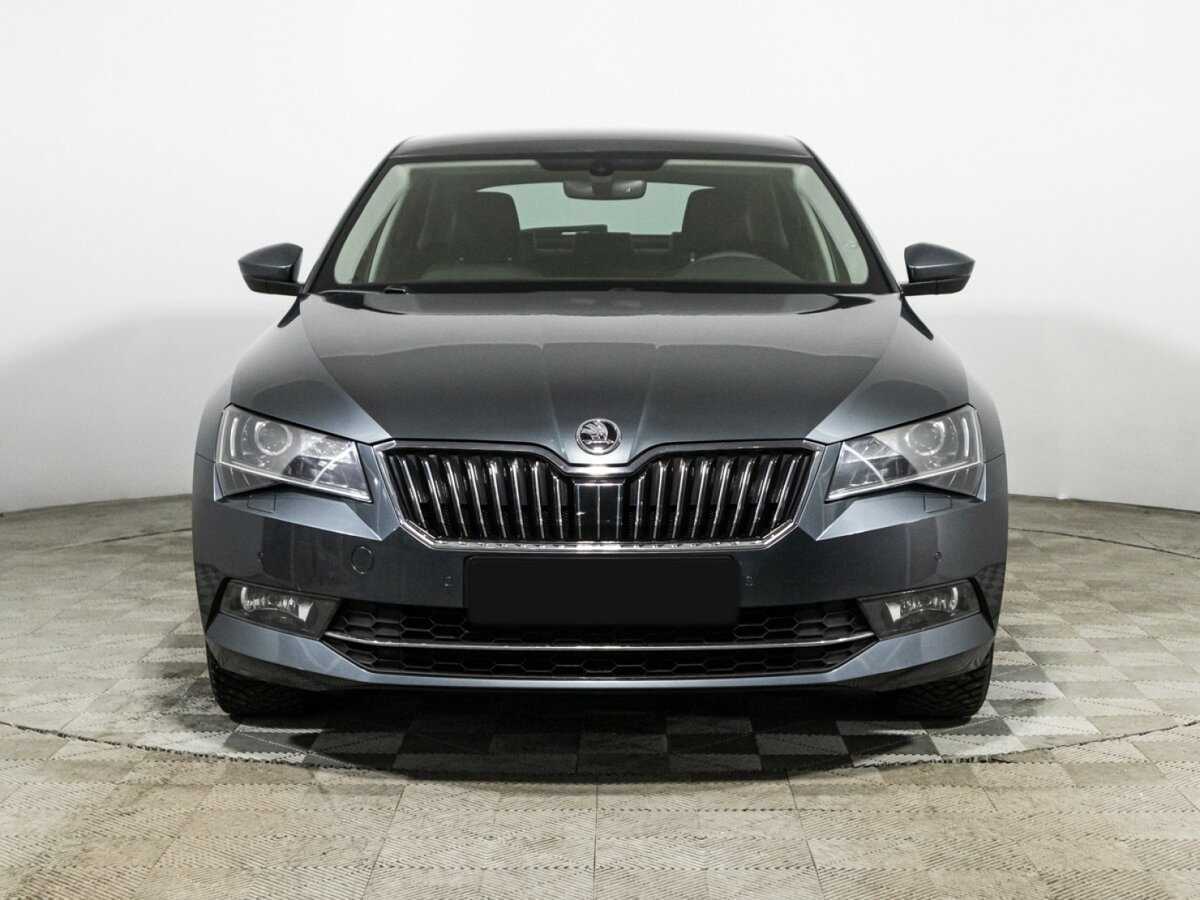 Купить Skoda Superb с пробегом. Фото: #1