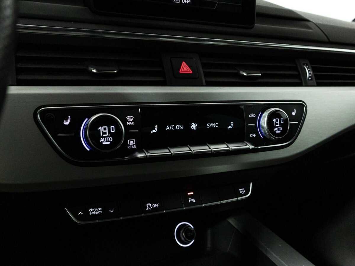 Купить Audi A4 с пробегом. Фото: #18