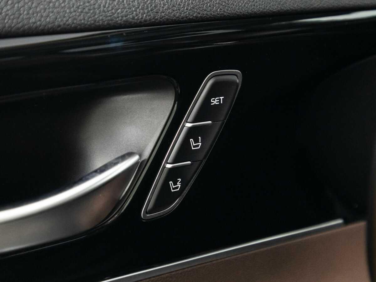 Купить Kia Sorento с пробегом. Фото: #16