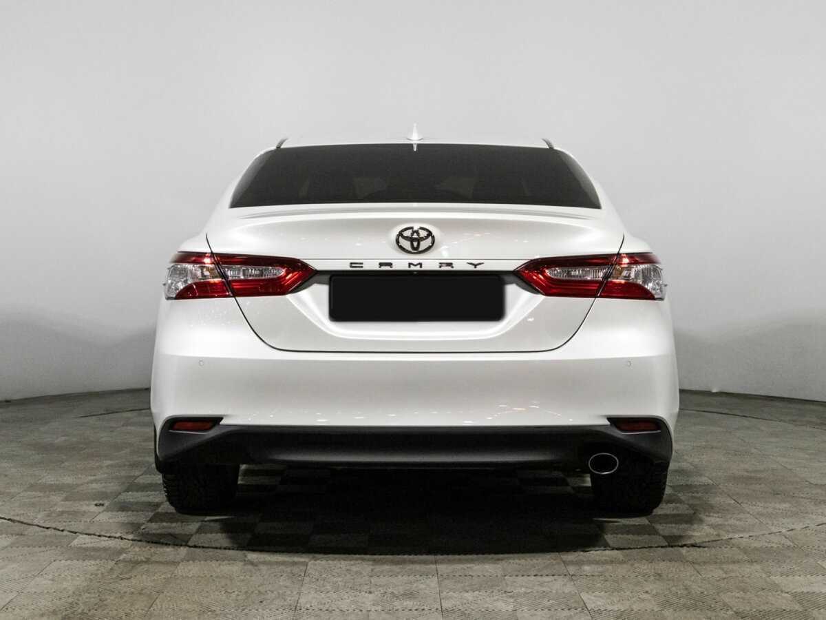 Купить Toyota Camry с пробегом. Фото: #5