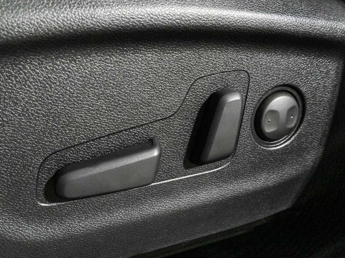 Купить Kia Sorento с пробегом. Фото: #18