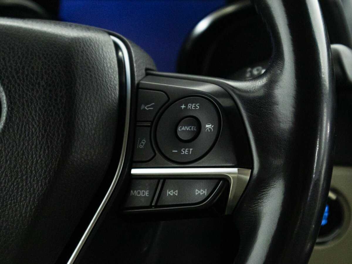 Купить Toyota Camry с пробегом. Фото: #23