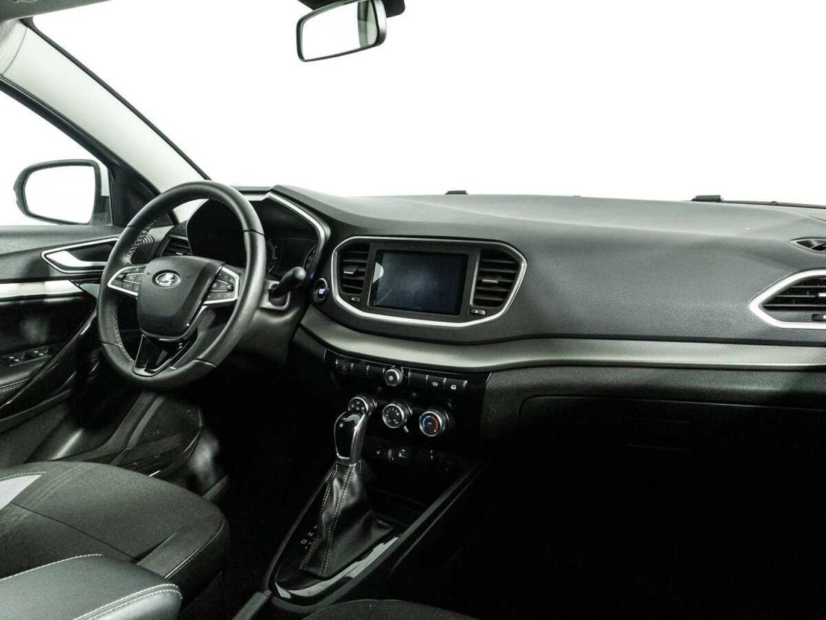 Купить Lada (ВАЗ) Vesta с пробегом. Фото: #8