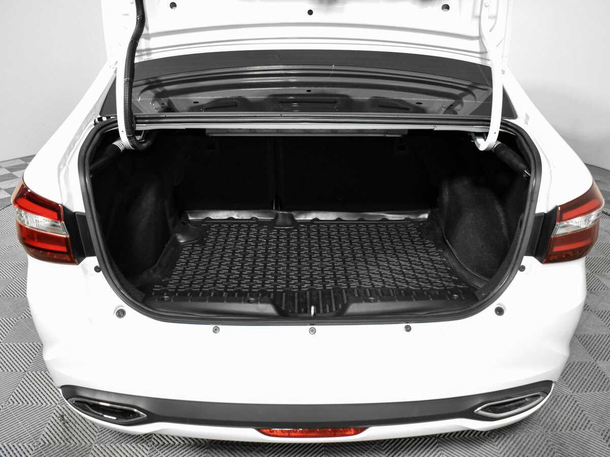 Купить Lada (ВАЗ) Vesta с пробегом. Фото: #12