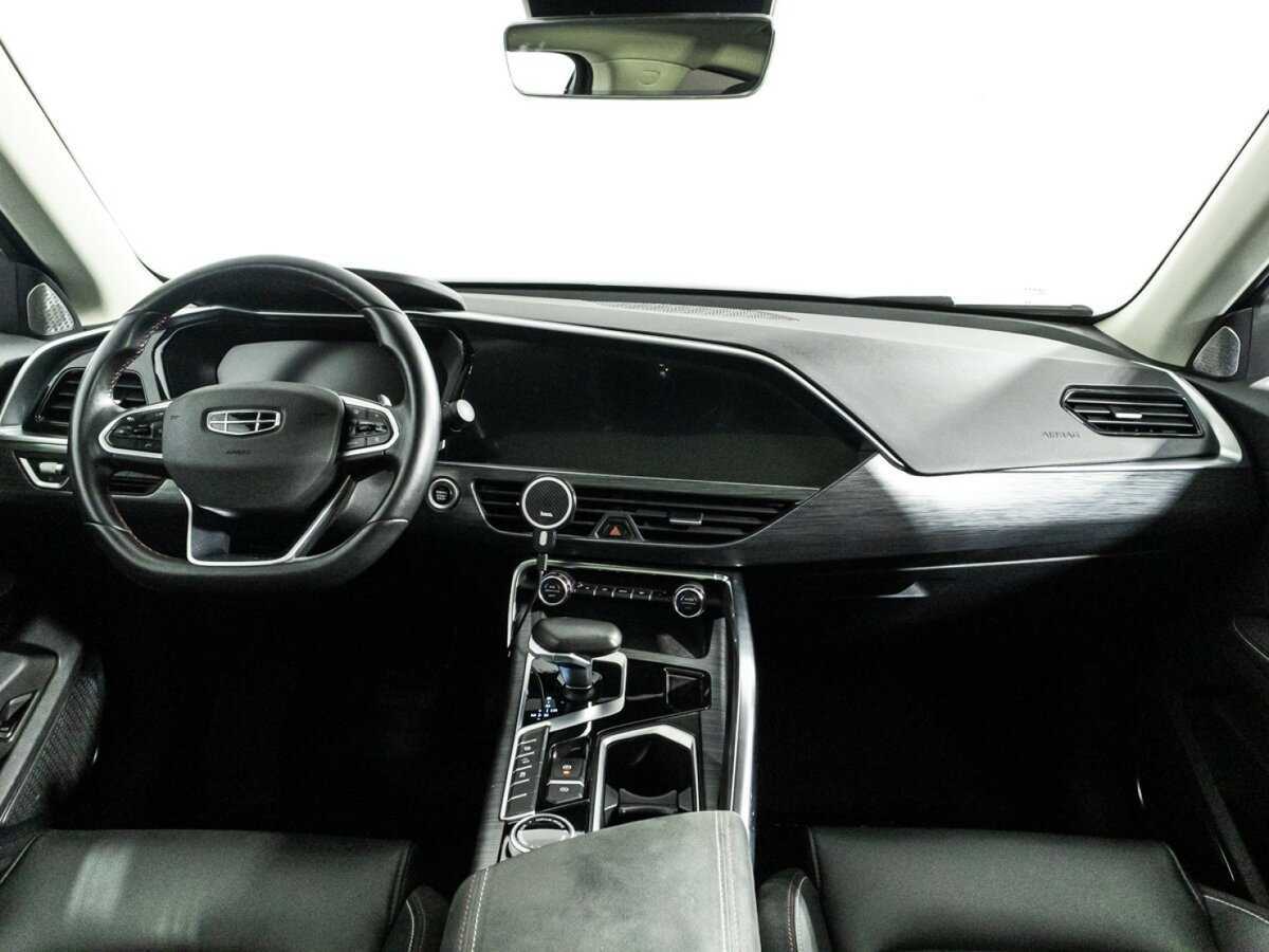 Купить Geely Tugella с пробегом. Фото: #12