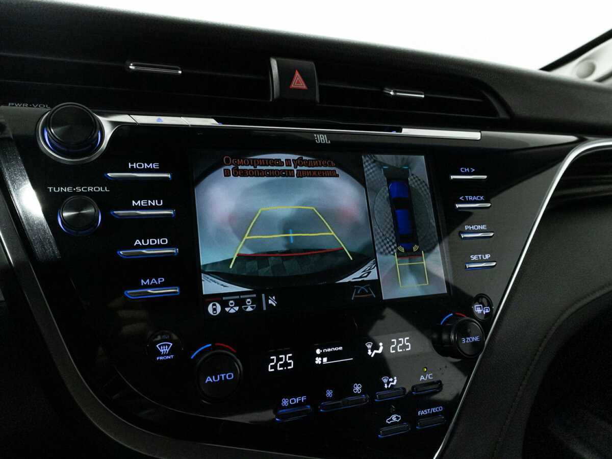 Купить Toyota Camry с пробегом. Фото: #18