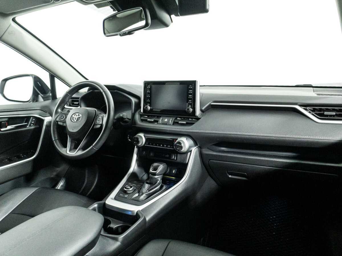 Купить Toyota RAV4 с пробегом. Фото: #8