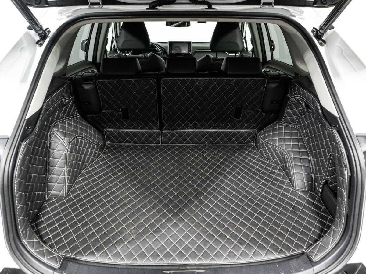 Купить Toyota RAV4 с пробегом. Фото: #14