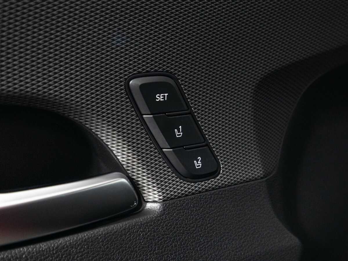 Купить Hyundai Santa Fe с пробегом. Фото: #22