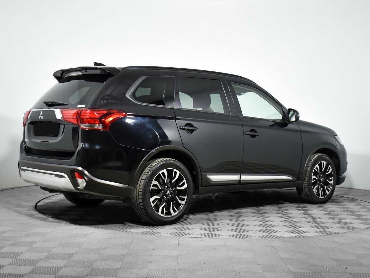 Купить Mitsubishi Outlander с пробегом. Фото: #3