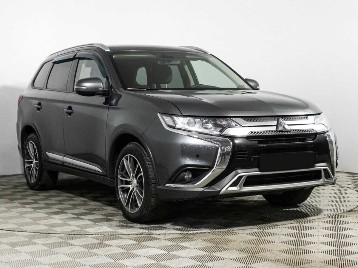 Купить Mitsubishi Outlander с пробегом. Фото: #2