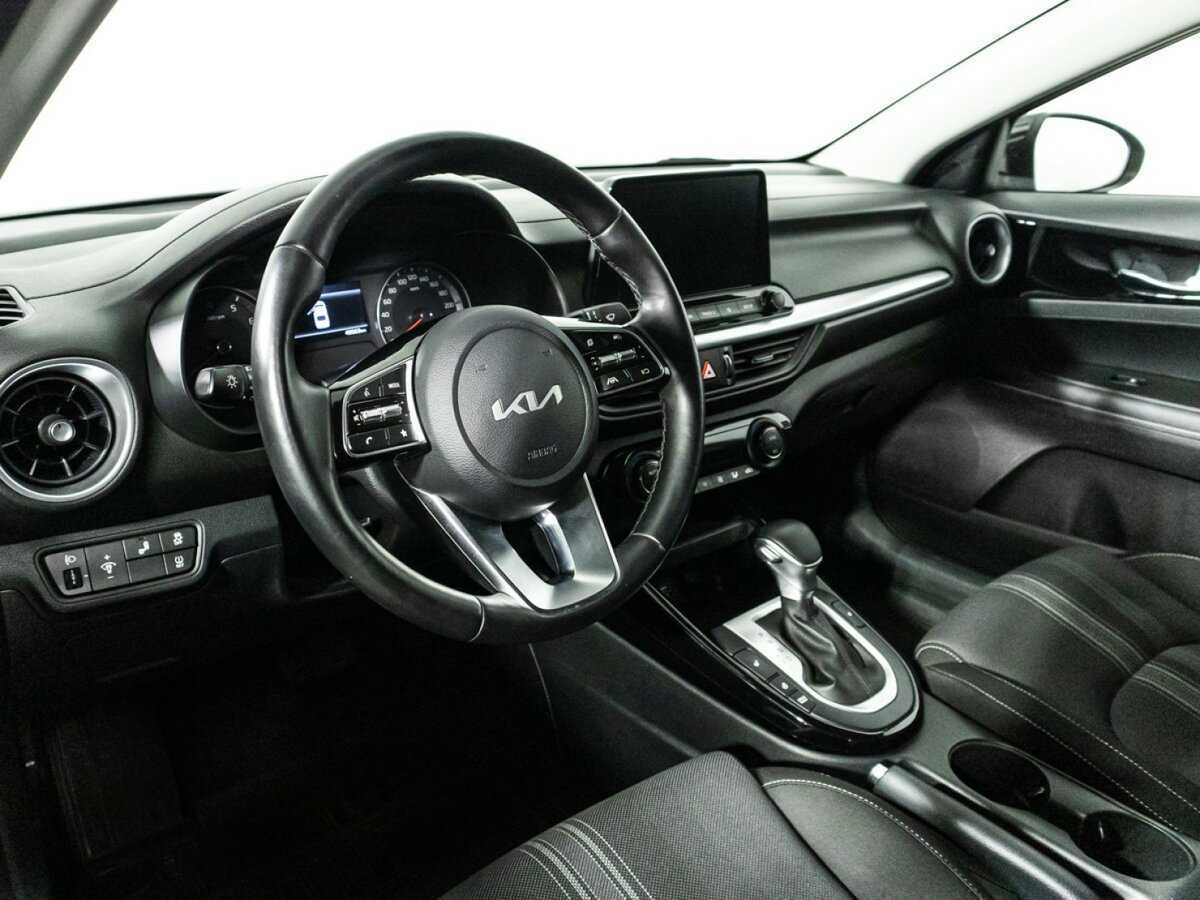 Купить Kia Cerato с пробегом. Фото: #10