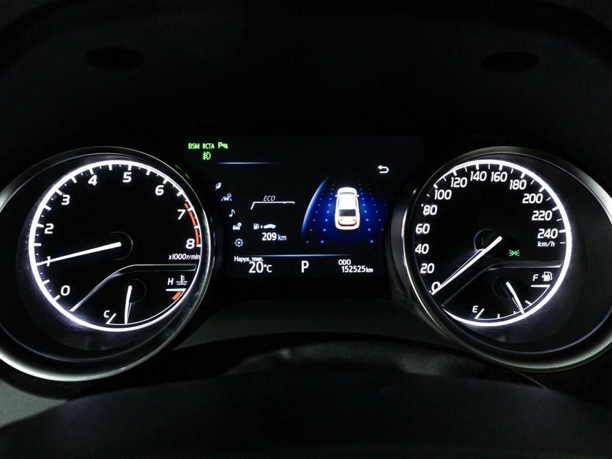 Купить Toyota Camry с пробегом. Фото: #11