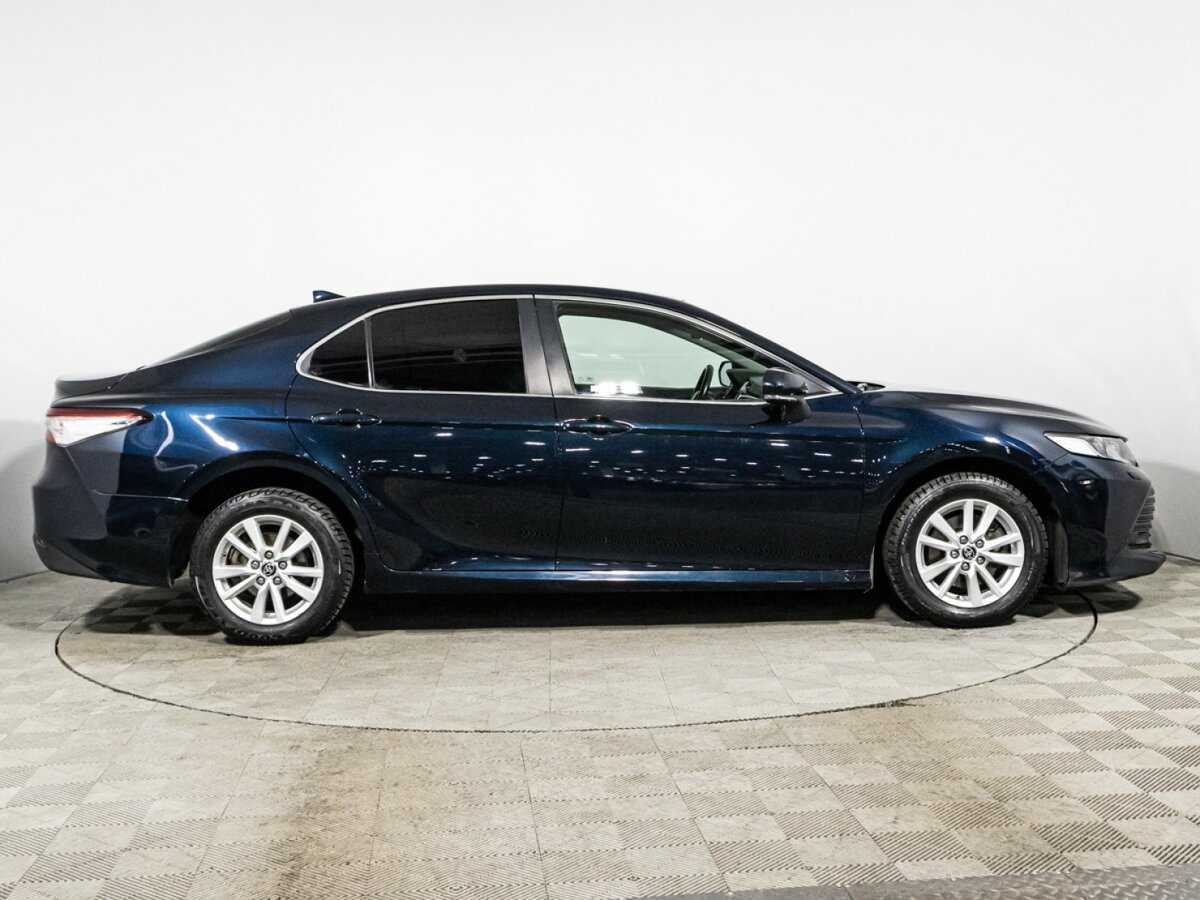 Купить Toyota Camry с пробегом. Фото: #3