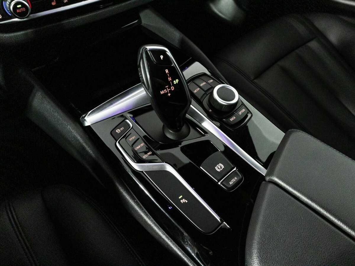 Купить BMW 5 серии с пробегом. Фото: #18