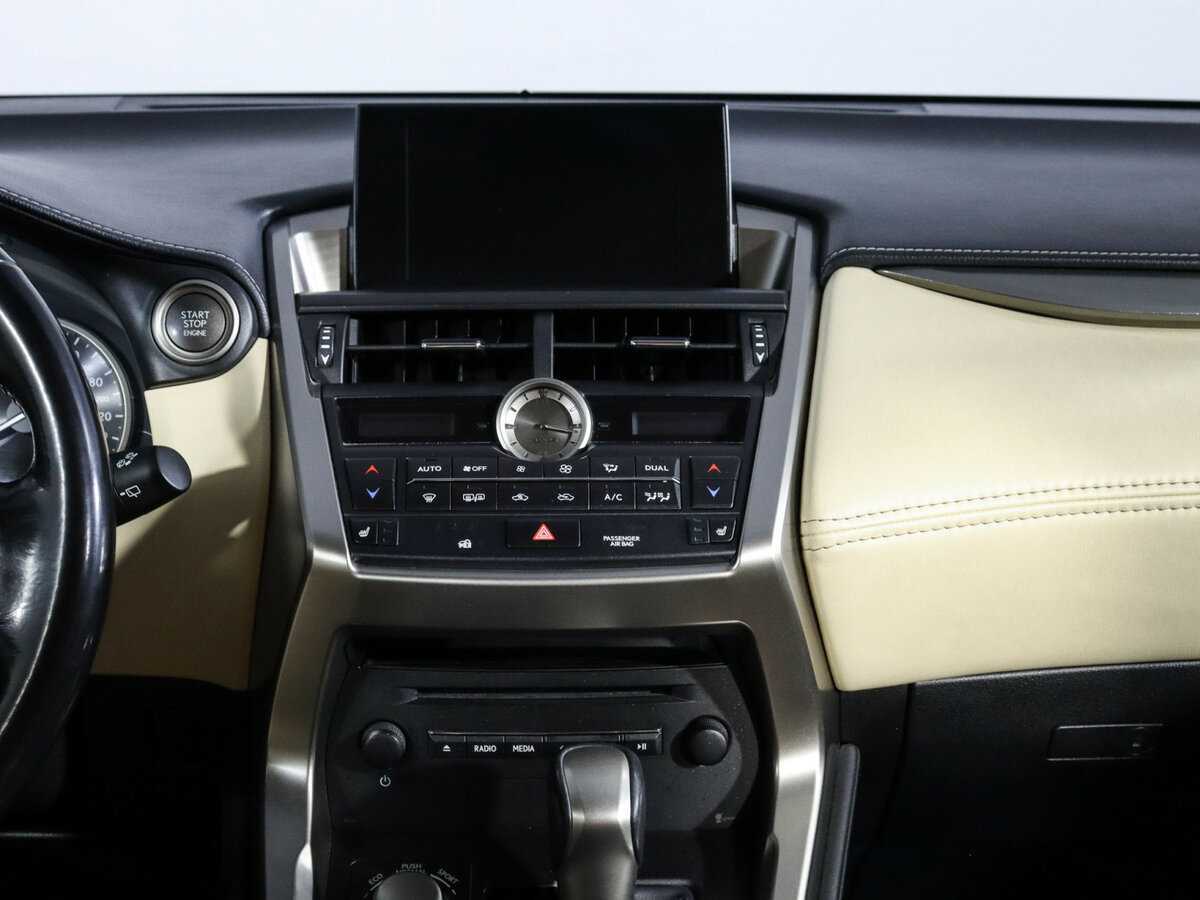 Купить Lexus NX с пробегом. Фото: #9