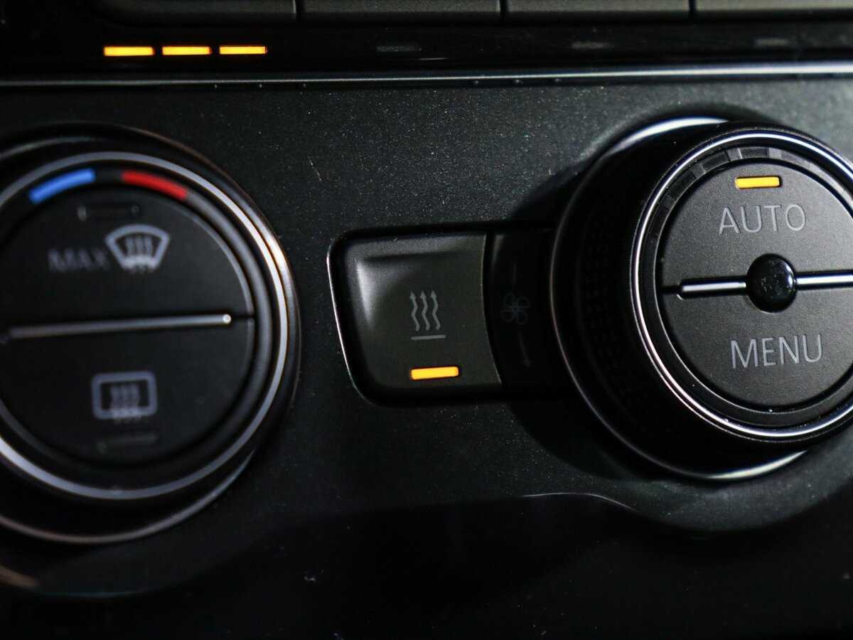 Купить Volkswagen Tiguan с пробегом. Фото: #21