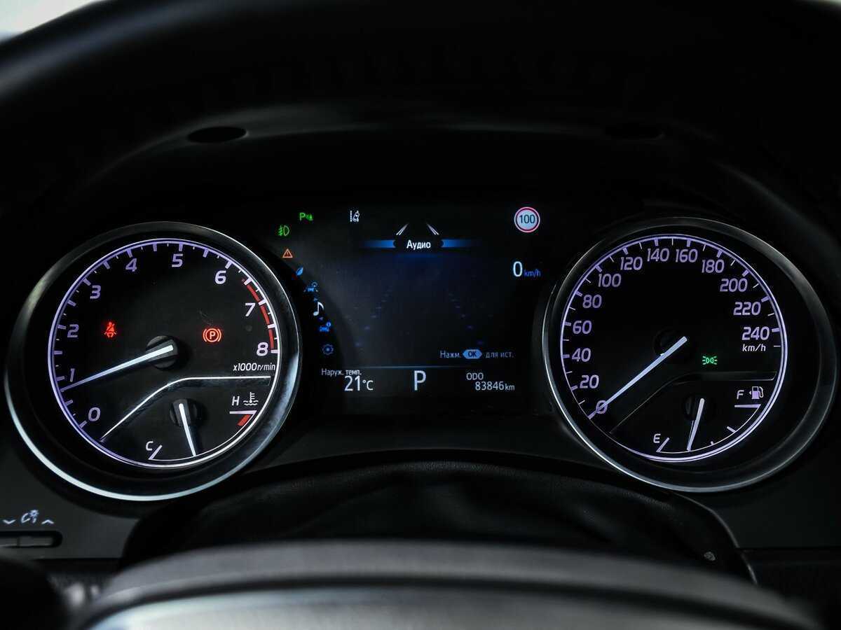 Купить Toyota Camry с пробегом. Фото: #9